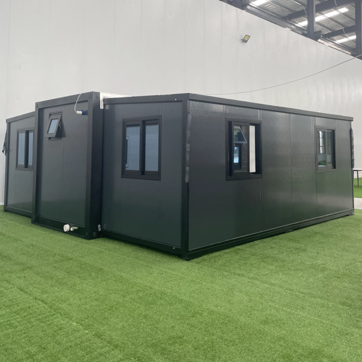 Containerhaus in Anthrazit Grau | Doppelflügelige Glastür
